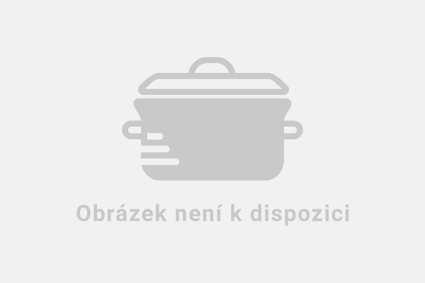 300g Tuňákový salát s krutony a balkánským sýrem